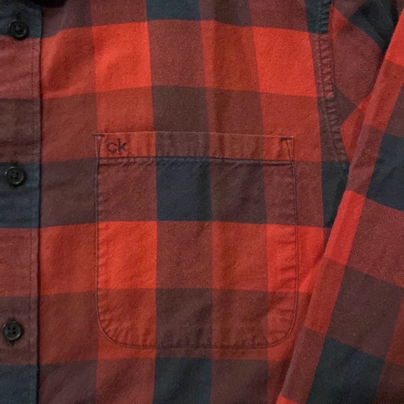 Calvin Klein Black & Red Plaid Shirt Men’s LG - Picture 3 of 4